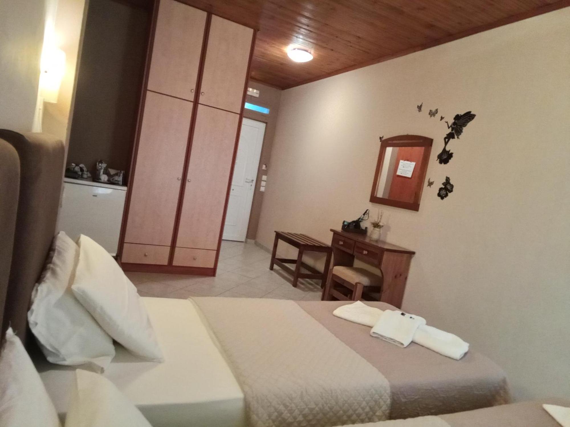 Aparthotel Delfini Akhladherí Exteriér fotografie